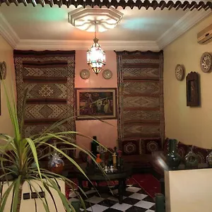 Jasmine Couette-café
